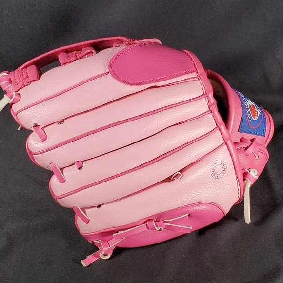 Little League Baseball Glove - Picture 5 of 11